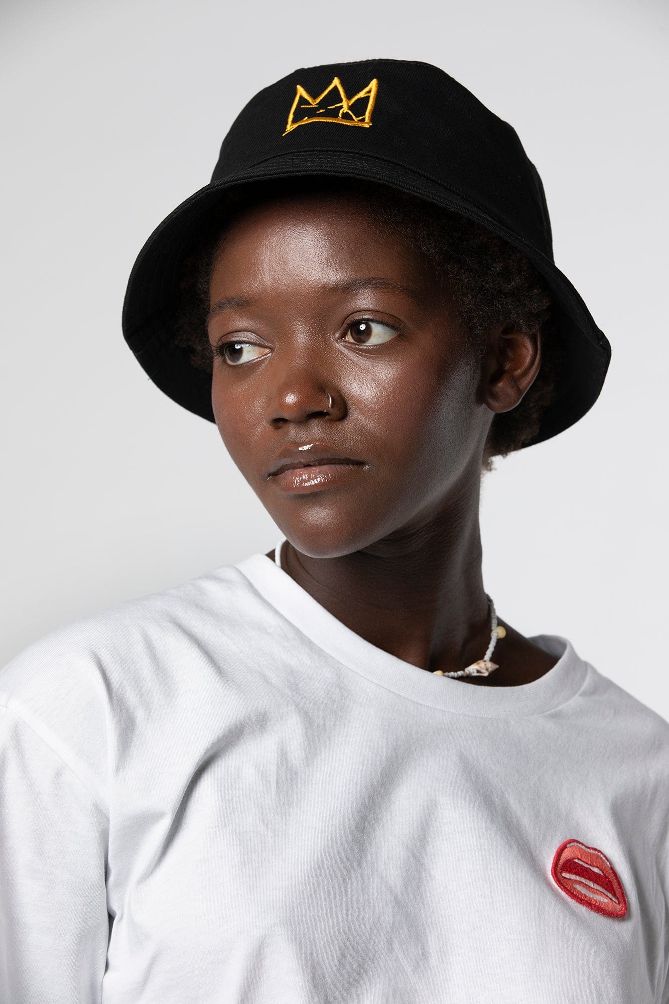 Basquiat “Crown” Embroidered Bucket Hat, Black